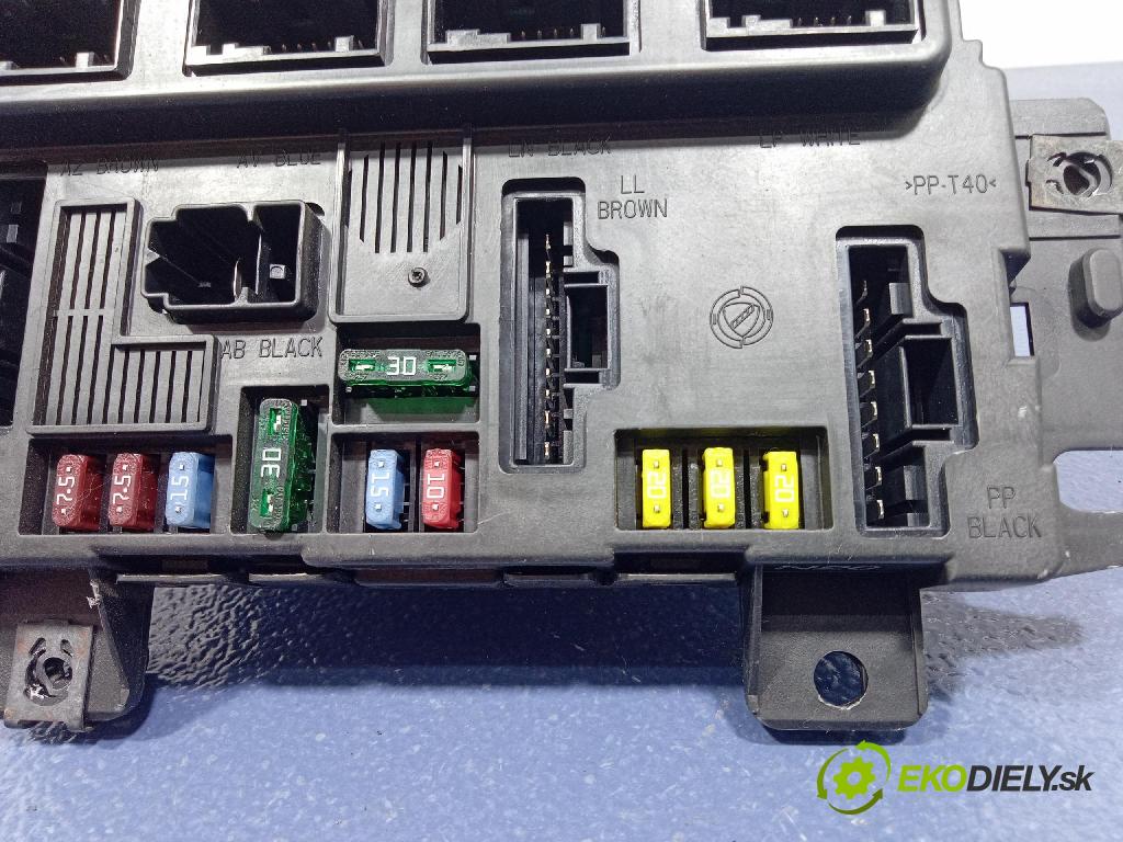 Fiat Panda 2007 skříňka Pojistky 51783782