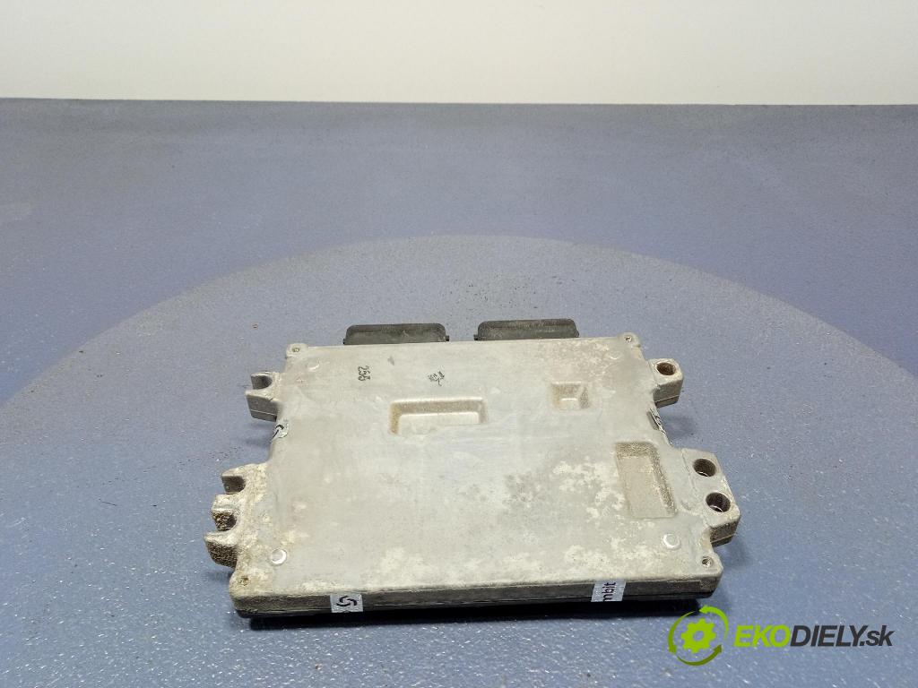 Suzuki Sx4 2009 riadiaca jednotka Motor: 33920-79J3