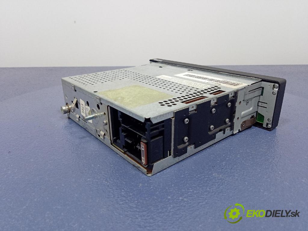 Audi A6 1999 Radio I Navigácia: 4B0035186C