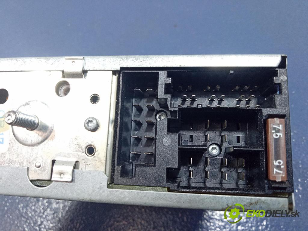 Audi A6 1999 Radio I Navigácia: 4B0035186C