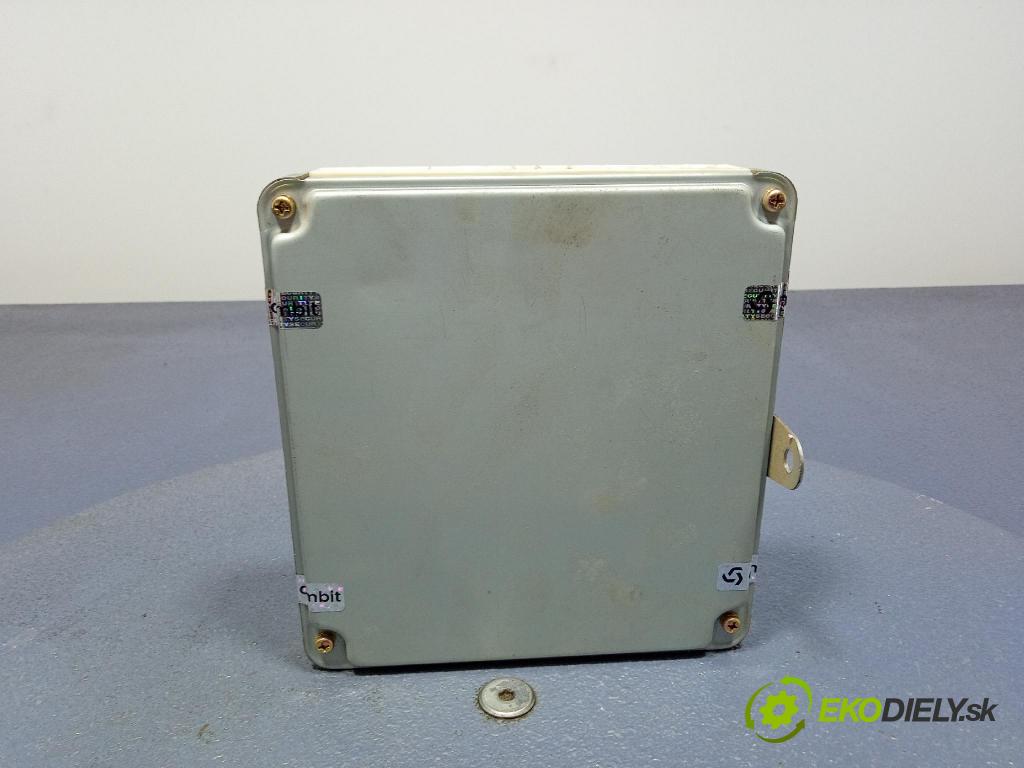 Toyota Rav4 2002 riadiaca jednotka Motor: 89661-42B50