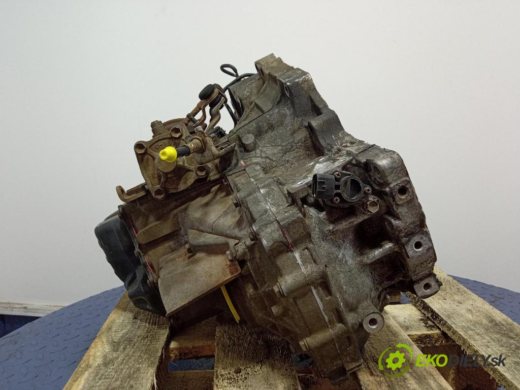 Toyota Rav4 2002 prevodovka Manualna