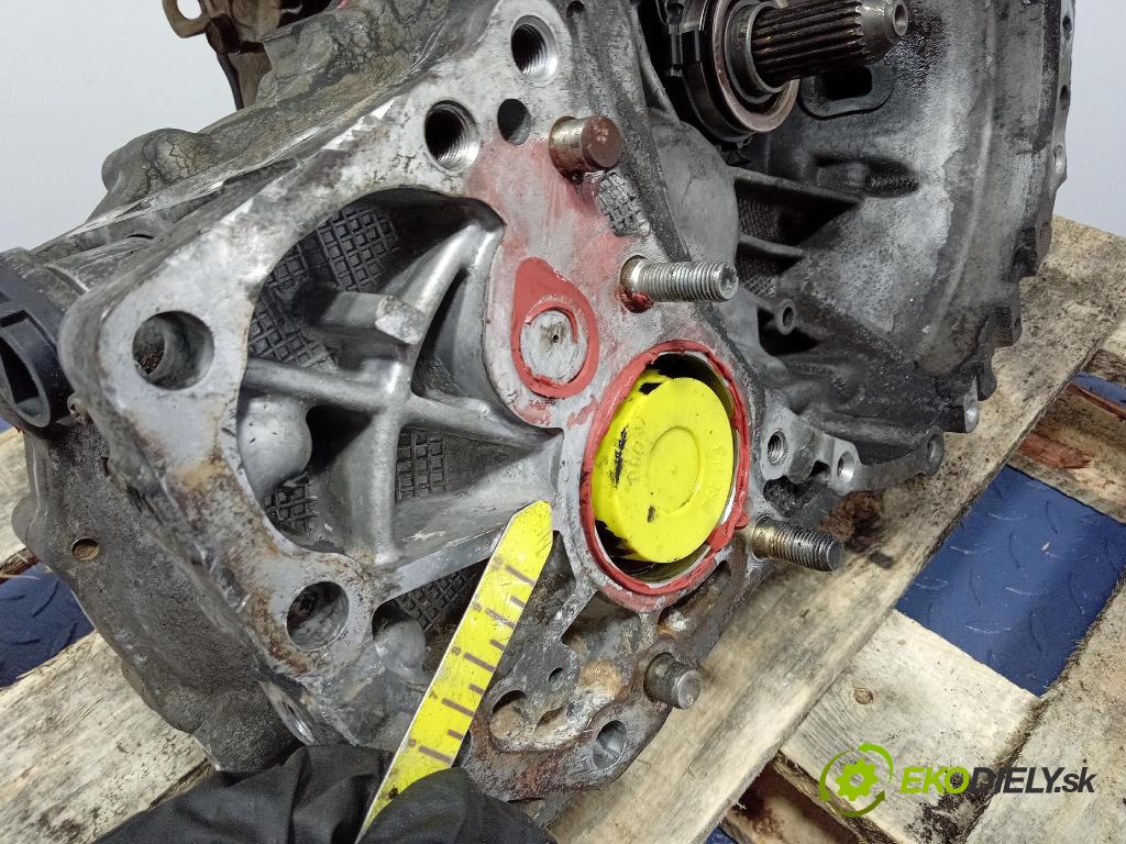 Toyota Rav4 2002 prevodovka Manualna