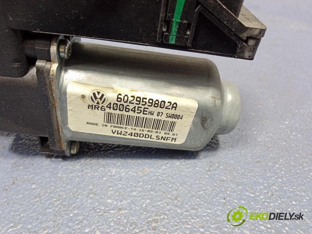 Vw Polo 2003 mechanismus stahování Sklenka: před Levý: 6Q2959802A