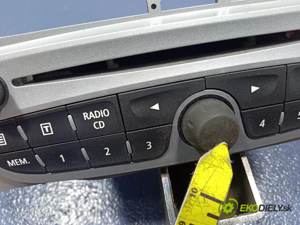 Renault Megane 2011 Radio I Navigácia: 281150743R