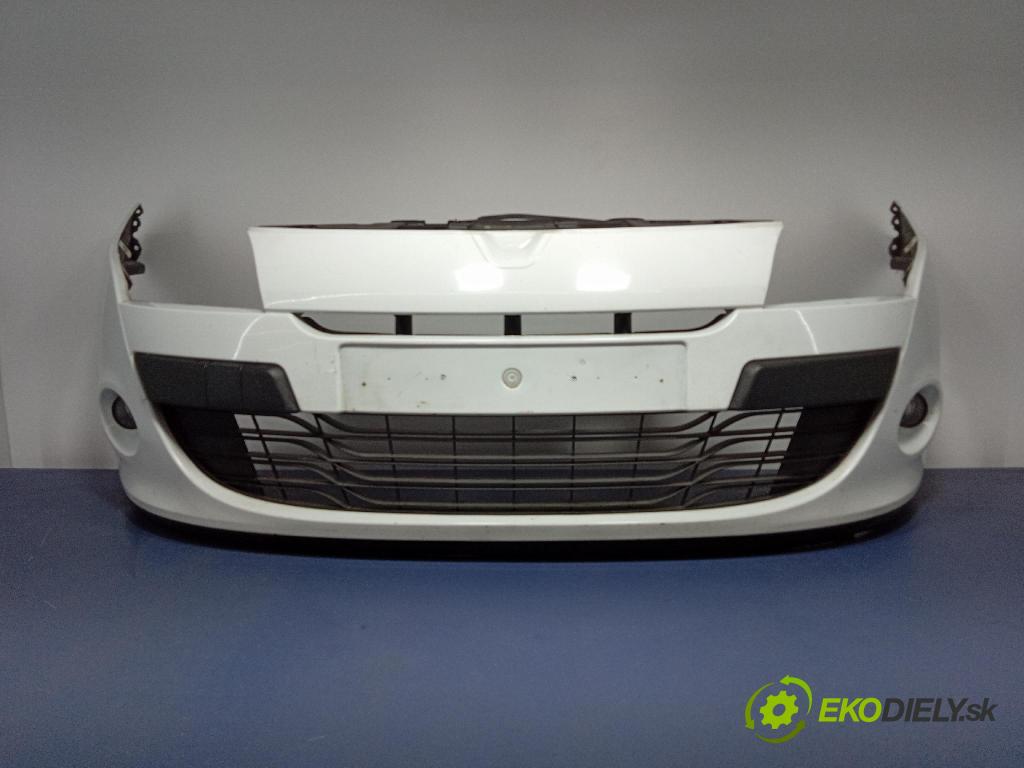 Renault Megane 2011 nárazník před