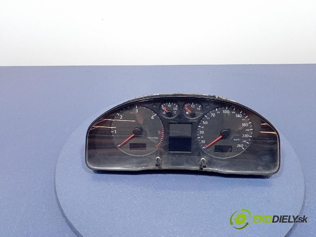 Audi A4 1.9 tdi 2000 prístrojovka/ budíky 8D0920900H