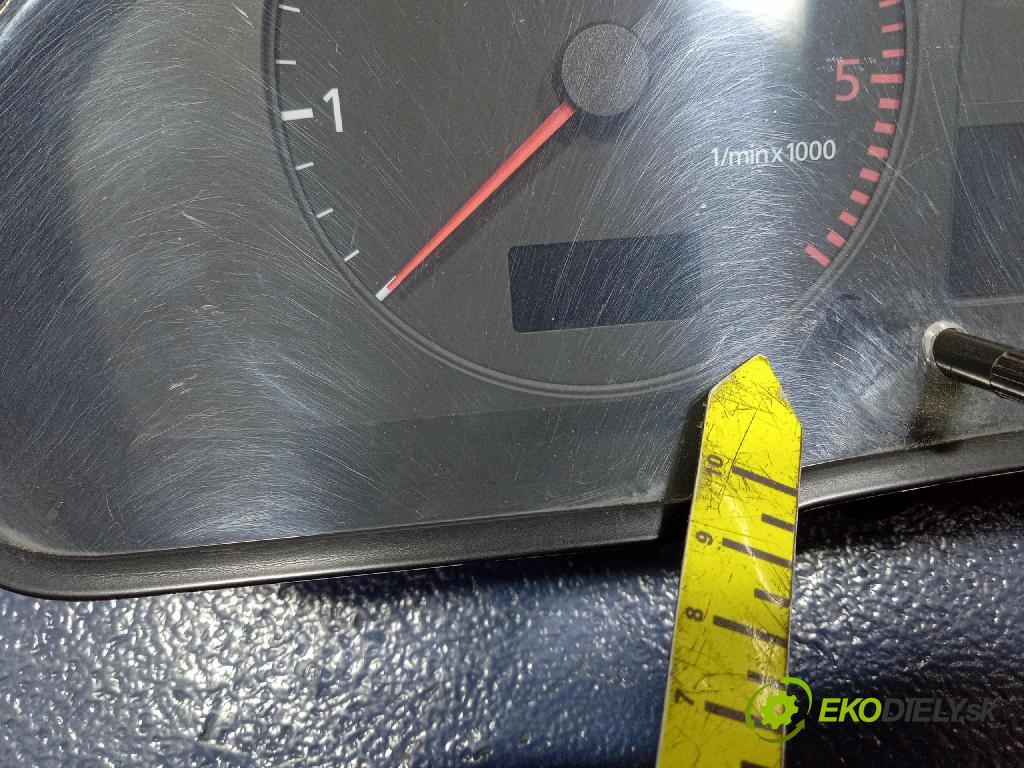 Audi A4 1.9 tdi 2000 prístrojovka/ budíky 8D0920900H
