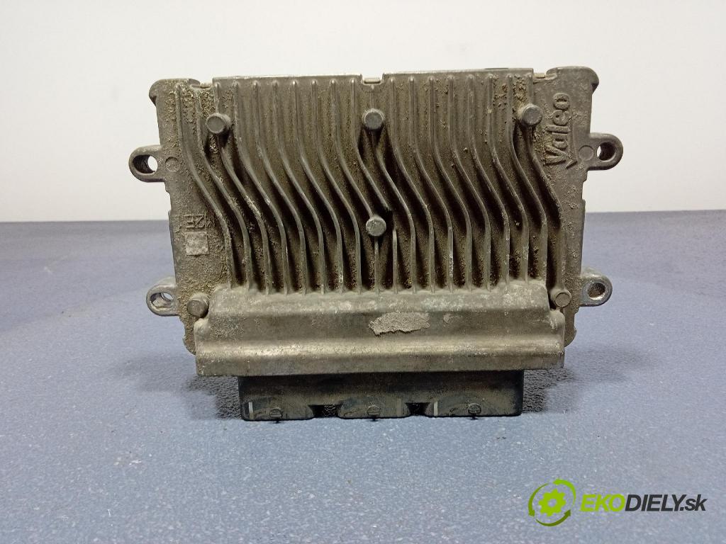 Peugeot 206 2007 riadiaca jednotka Motor: 9664637080
