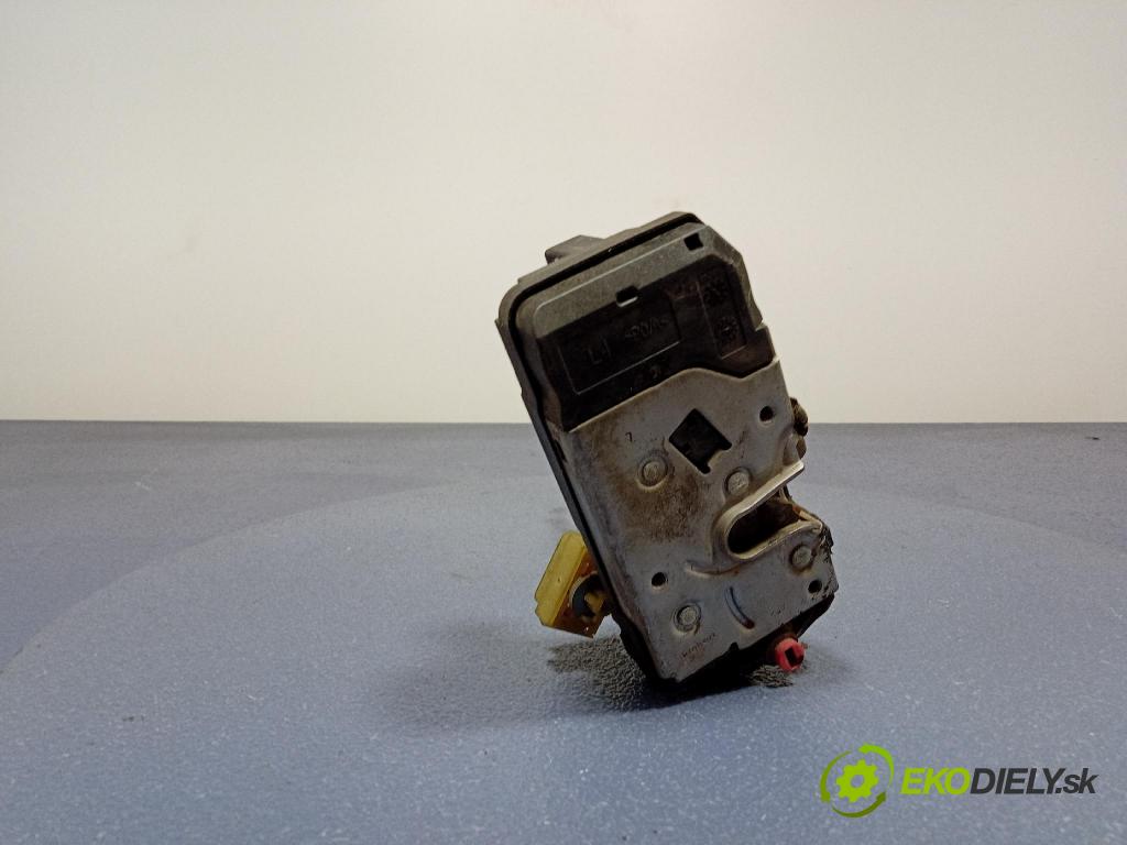 Opel Astra 2004 zámek dveře Zad: Levý: 13128115