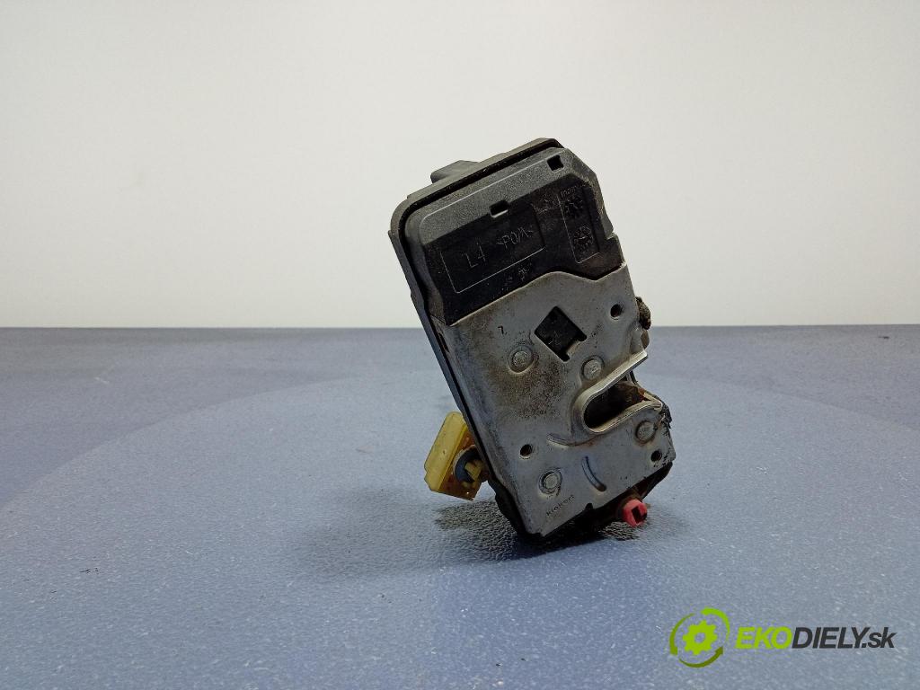 Opel Astra 2004 zámek dveře Zad: Levý: 13128115