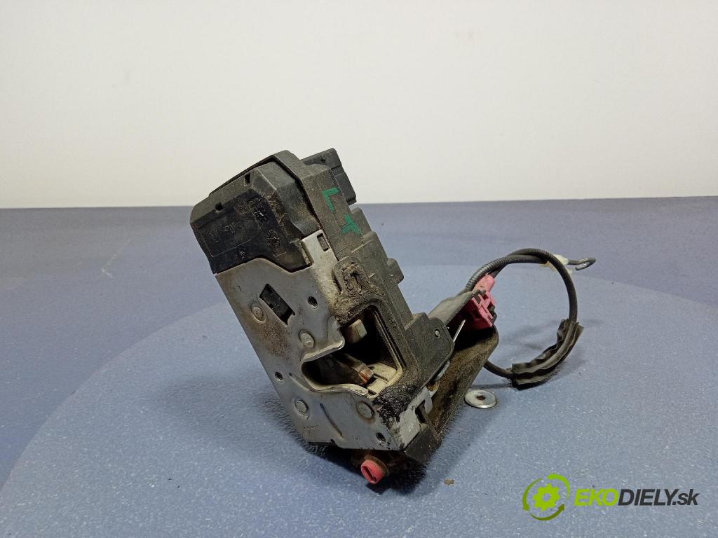 Opel Astra 2004 zámek dveře Zad: Levý: 13128115