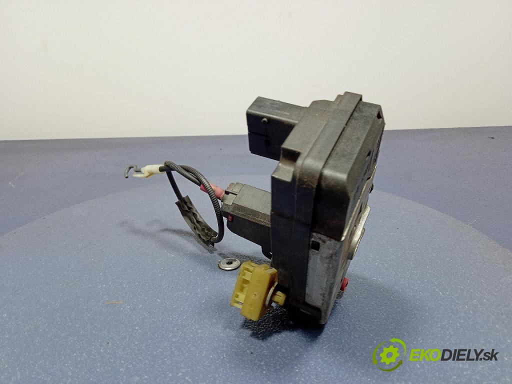 Opel Astra 2004 zámek dveře Zad: Levý: 13128115