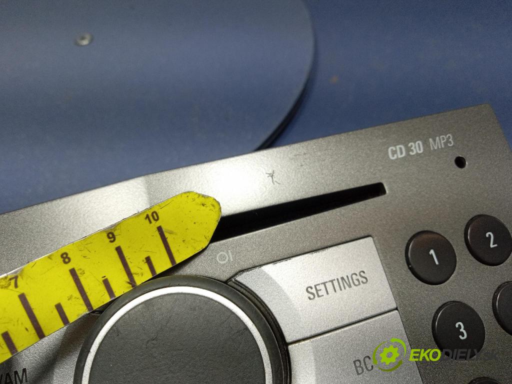 Opel Astra 2004 Radio I Navigácia: 13154304