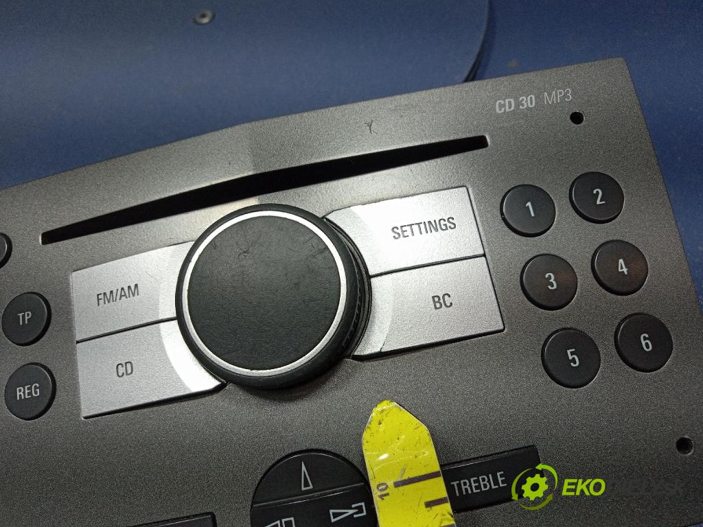 Opel Astra 2004 Radio I Navigácia: 13154304