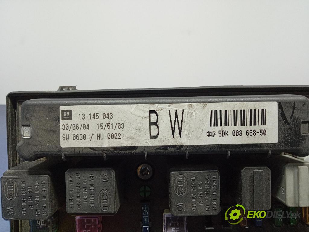 Opel Astra 2004 riadiaca jednotka Motor: 24420562