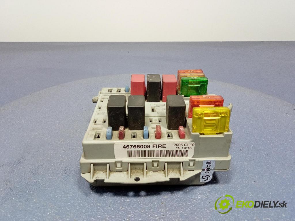 Fiat Albea 2006 riadiaca jednotka Motor: 51779527