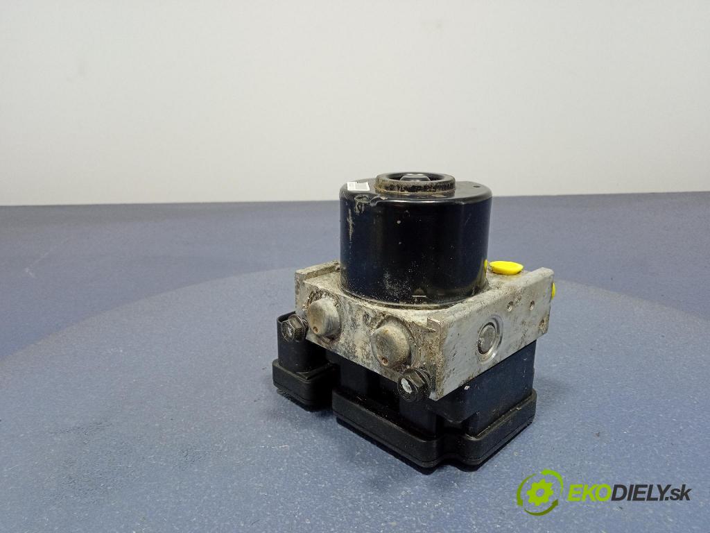 Vw Caddy 2005 čerpadlo ABS x 1K0907379P