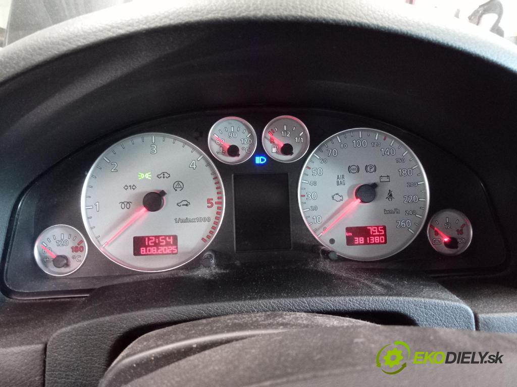 Audi A6 2004 prístrojovka/ budíky 4B0920935D