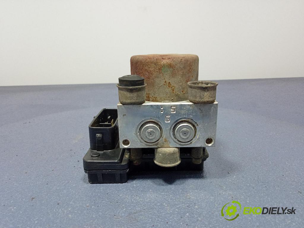 Mitsubishi Outlander 2004 čerpadlo ABS x MN102311