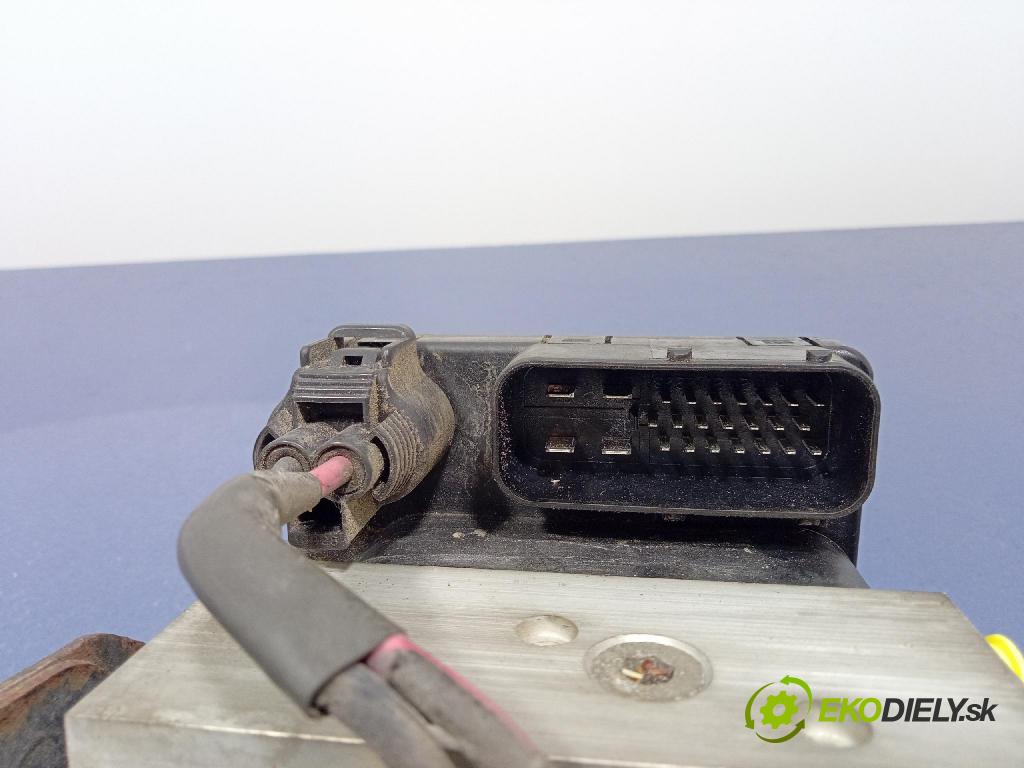 Honda Fr-v 1999 čerpadlo ABS x AC0511-92381