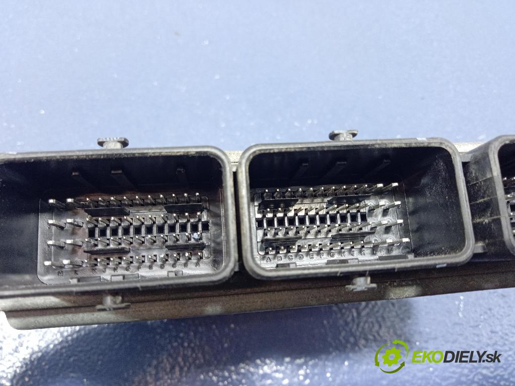 Peugeot 807 2007 riadiaca jednotka Motor: 9663607880