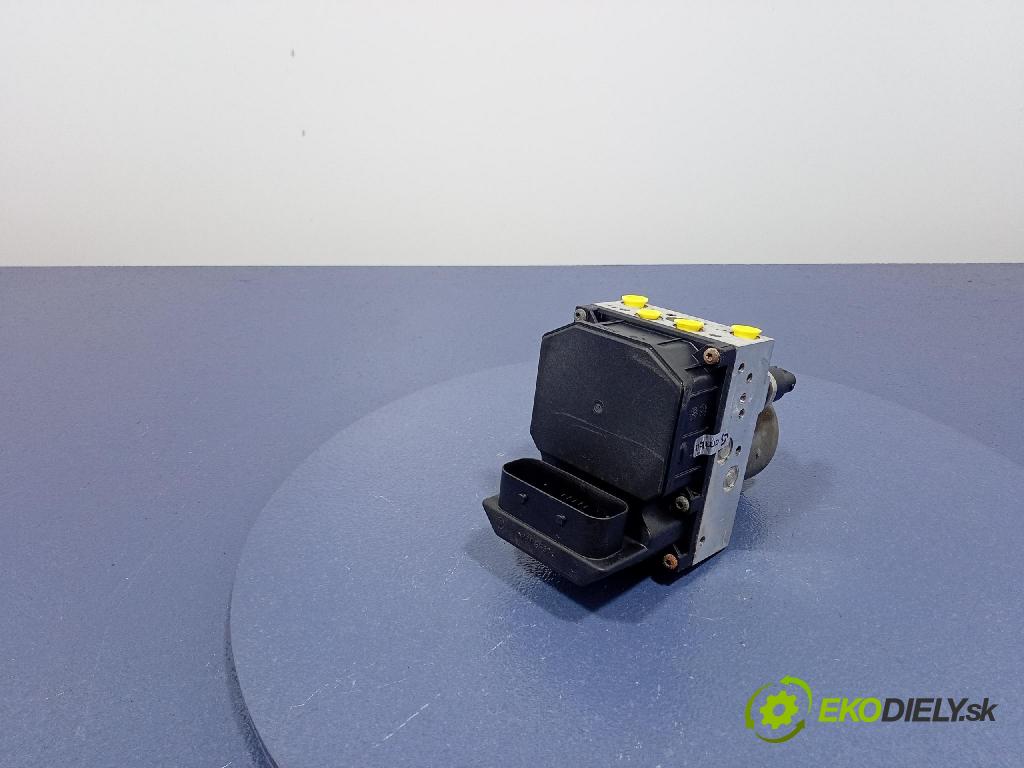 Audi A6 2004 čerpadlo ABS x 4B0614517H