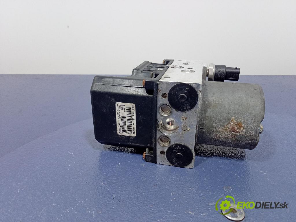 Audi A6 2004 čerpadlo ABS x 4B0614517H