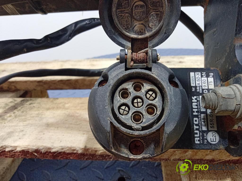 Opel Zafira 2005 oko Do Přívěsy 5907668840397