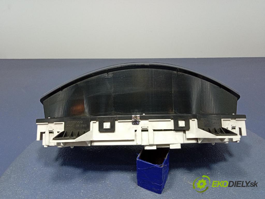 Jeep Grand cherokee 2005 prístrojovka/ budíky 56010589AJ
