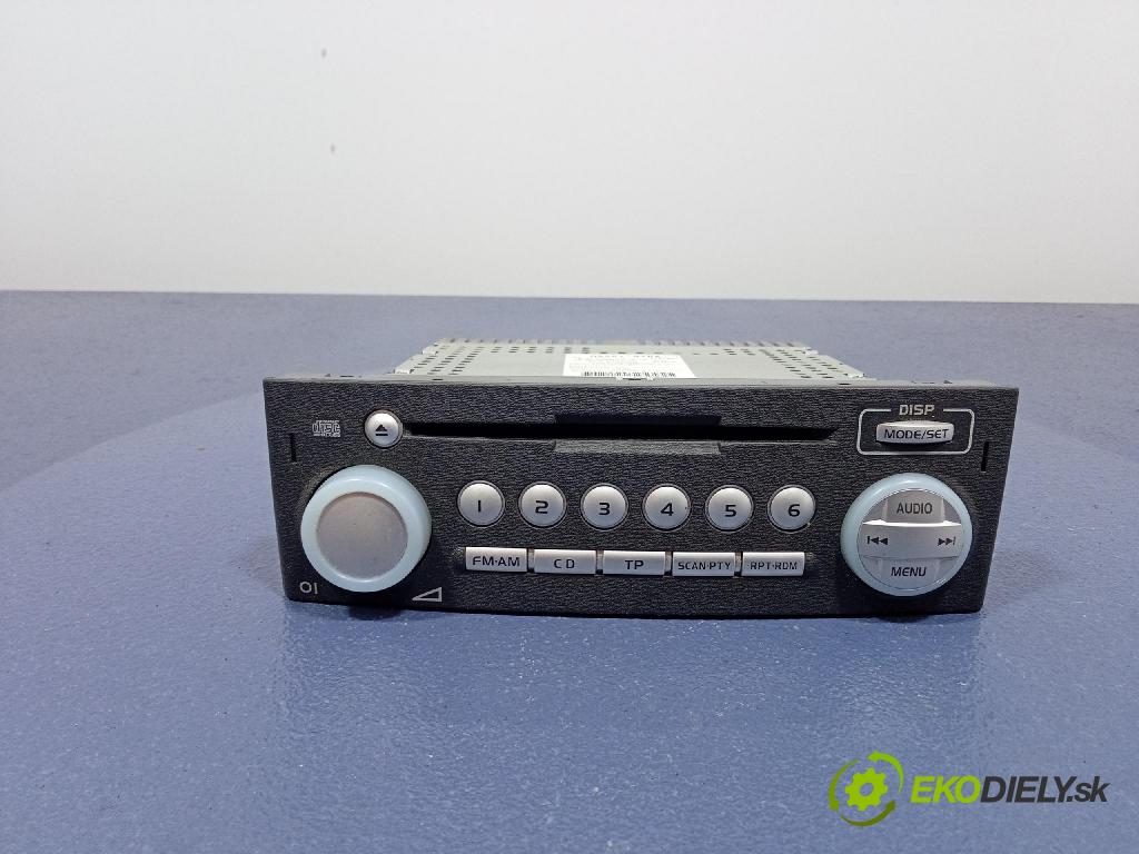 Mitsubishi Colt 2004 Radio I Navigace: MR587702HA