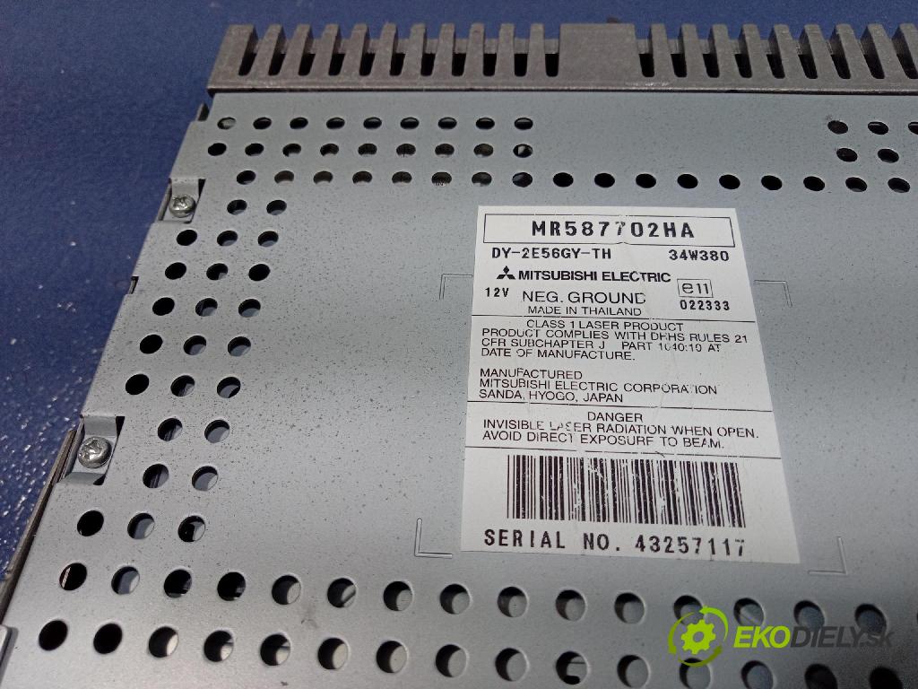 Mitsubishi Colt 2004 Radio I Navigace: MR587702HA