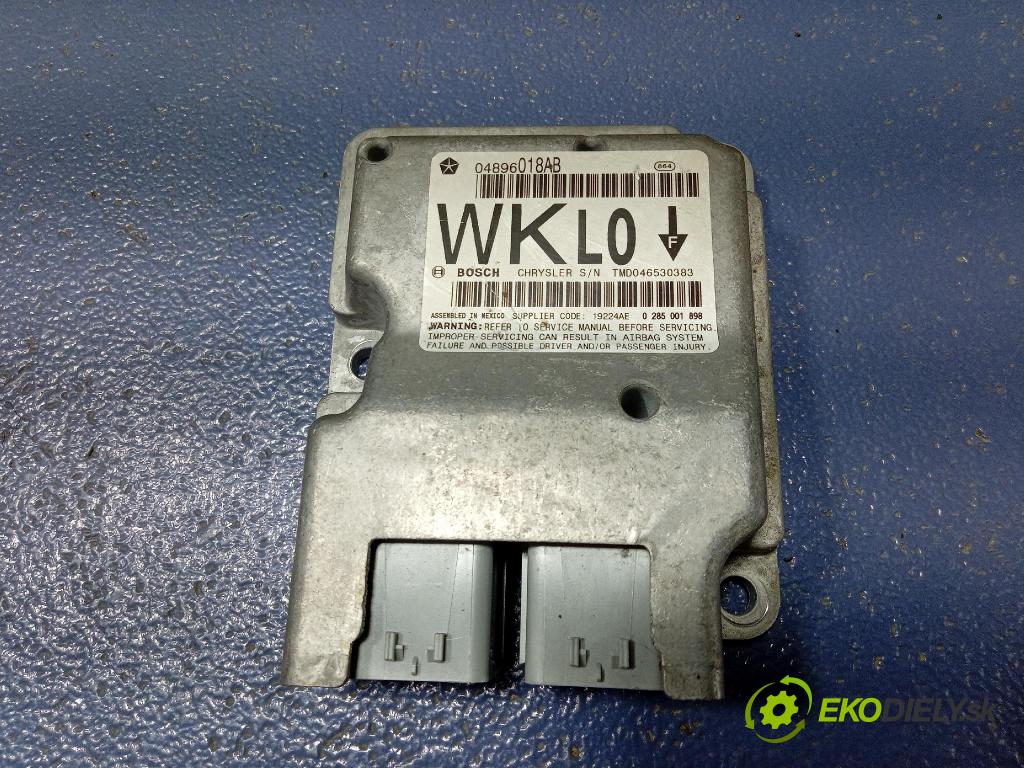 Jeep Grand cherokee 2005 kokpit,přistrojova deska D05843019HV