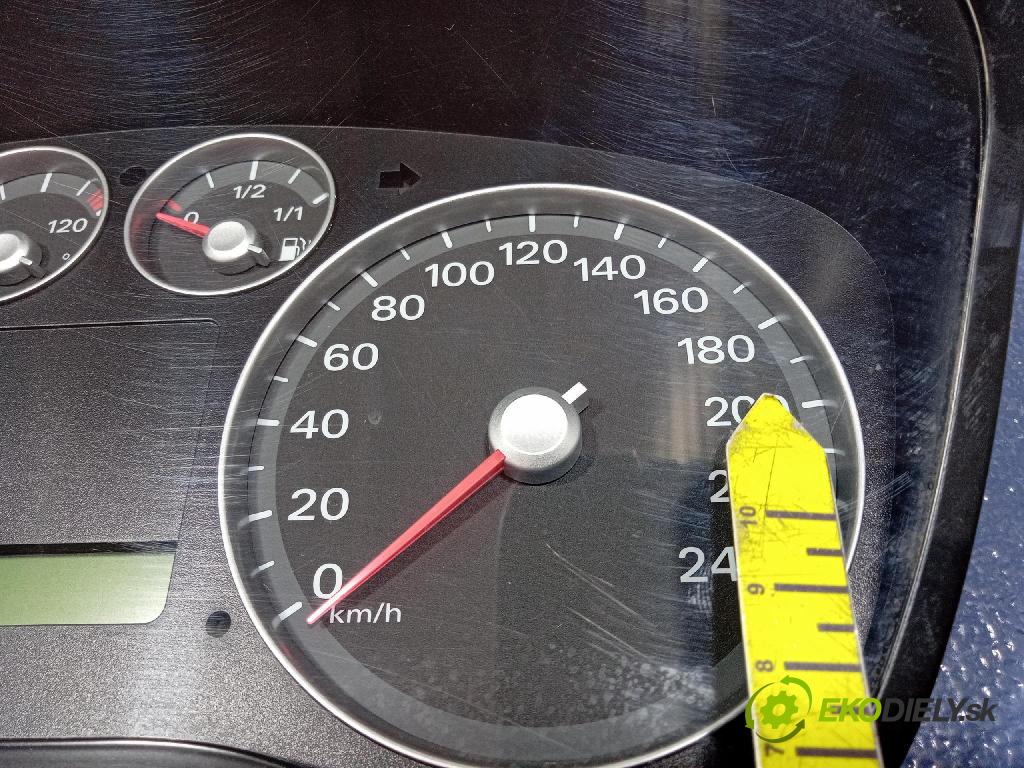 Ford Focus 2005 Přístrojová deska 4M5T-10849-EM