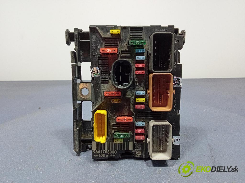 Citroen C4 picasso 2007 skříňka Pojistky 9661708080