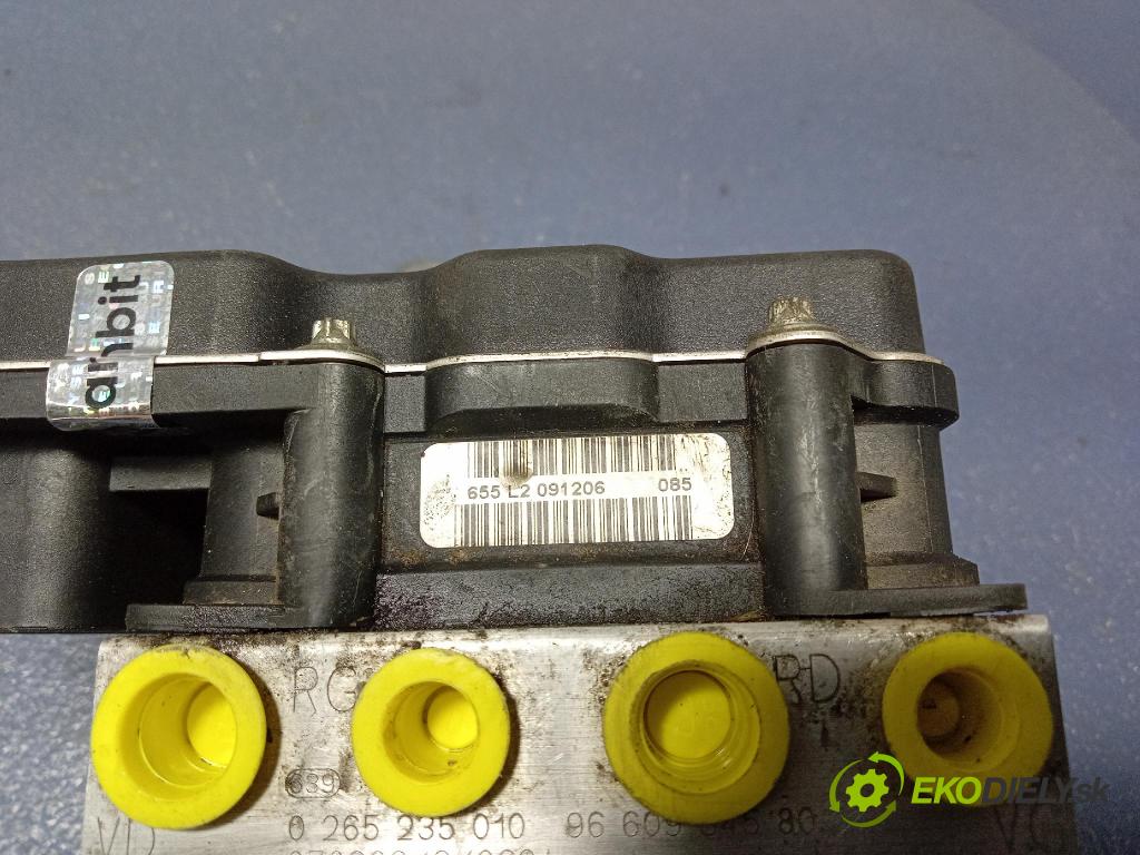 Citroen C4 picasso 2007 čerpadlo ABS x 9660934580