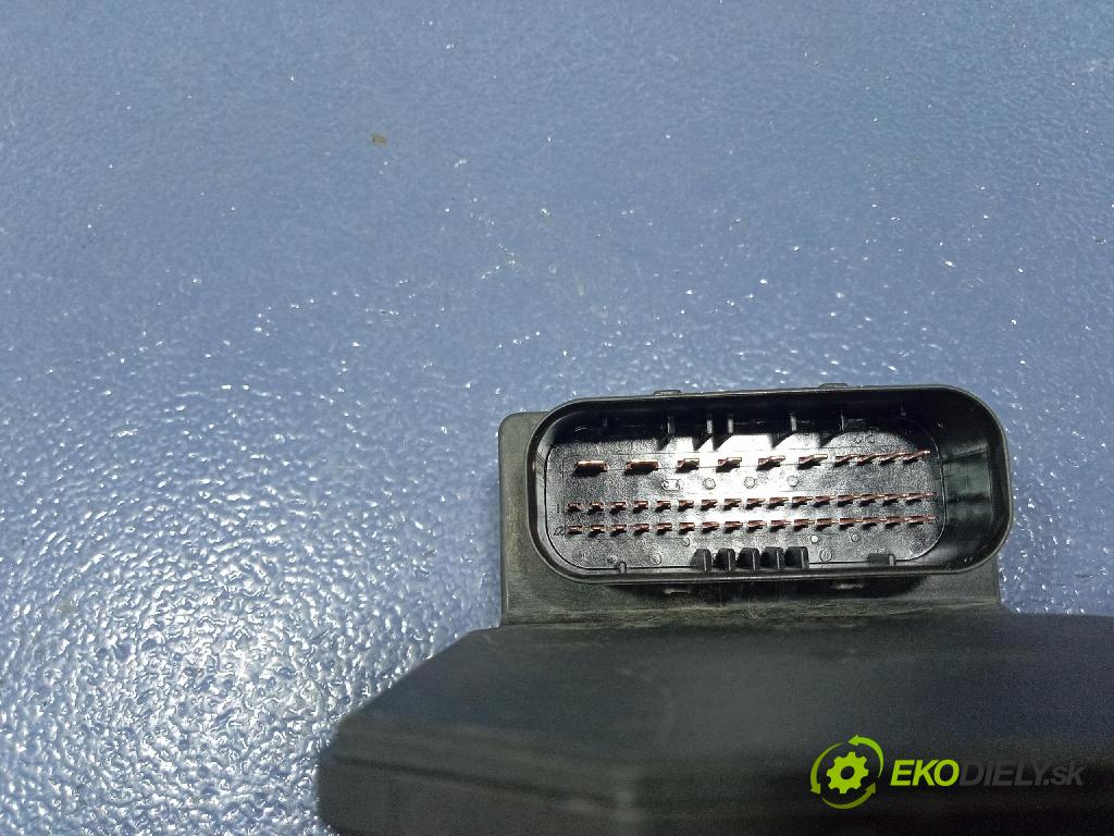 Vw Passat 2003 čerpadlo ABS x 4B0614517G