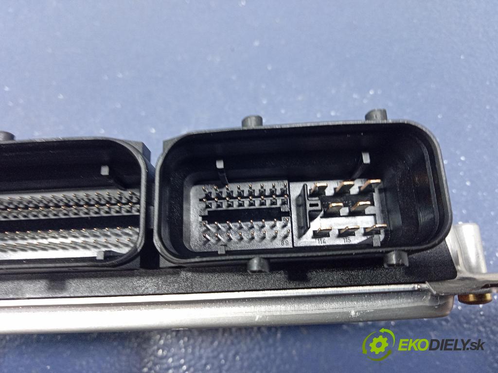 Audi A4 2001 riadiaca jednotka Motor: 8E09090518A
