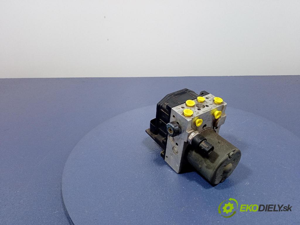 Audi A4 2001 čerpadlo ABS x 8E0614517