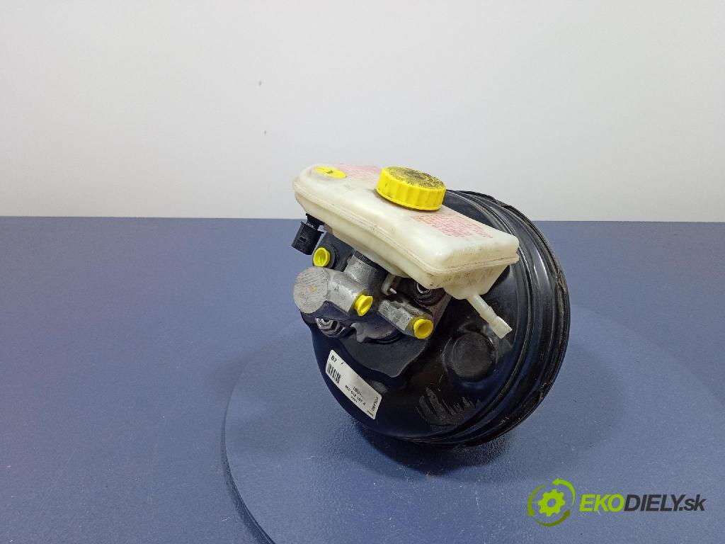Audi A4 2001 servo Brzdní: 8E0612107J