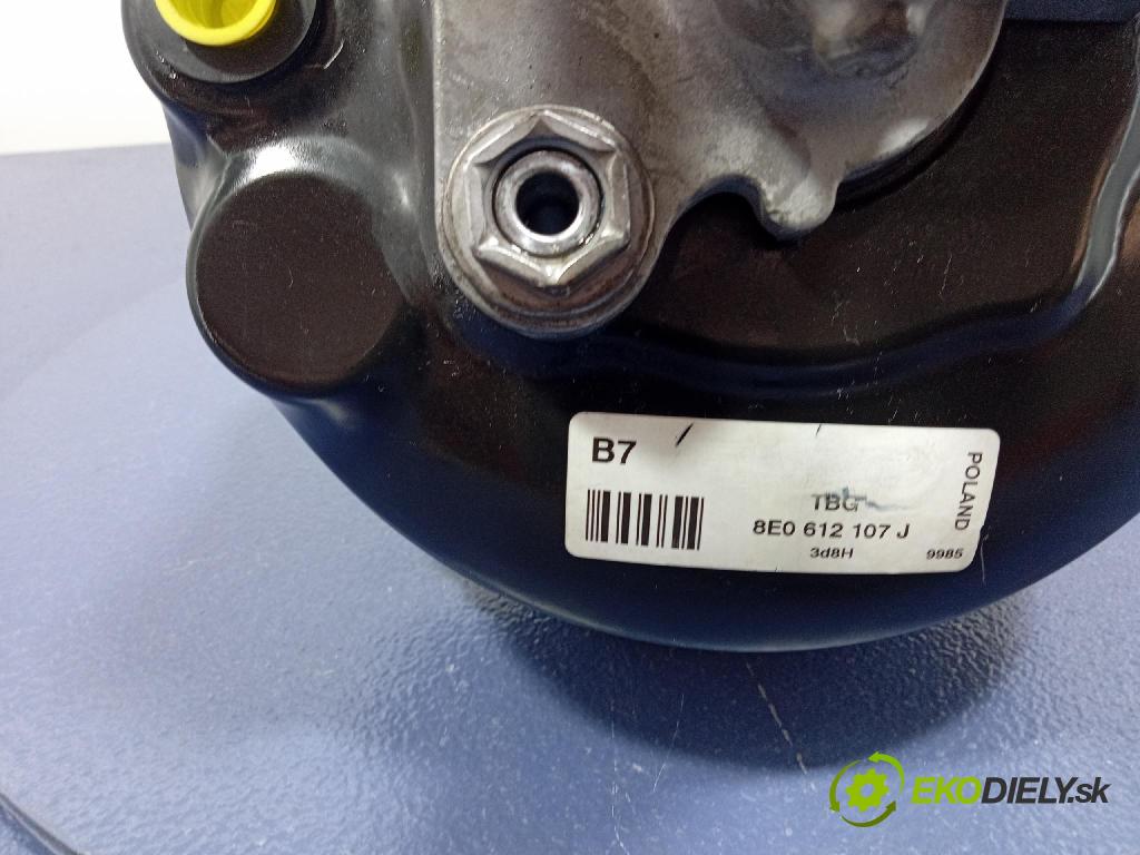 Audi A4 2001 servo Brzdní: 8E0612107J