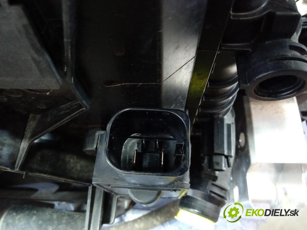 Bmw X7 xdrive40i 2021 výztuha Čelní / stěna Přední 7421704