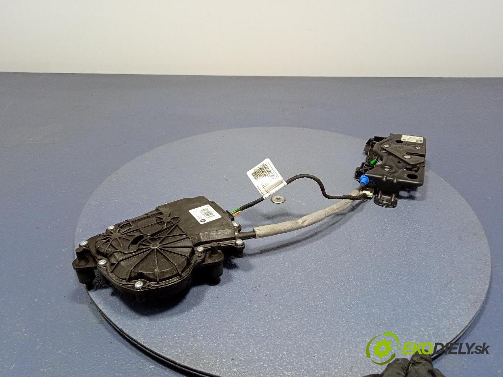 Bmw X7 xdrive40i 2021 zámek Klapky: kufr 7357112 7441630