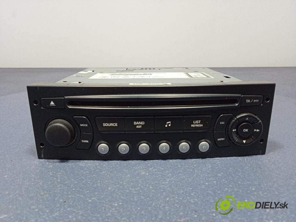 Peugeot 307 2006 Radio I Navigácia: 9660646477
