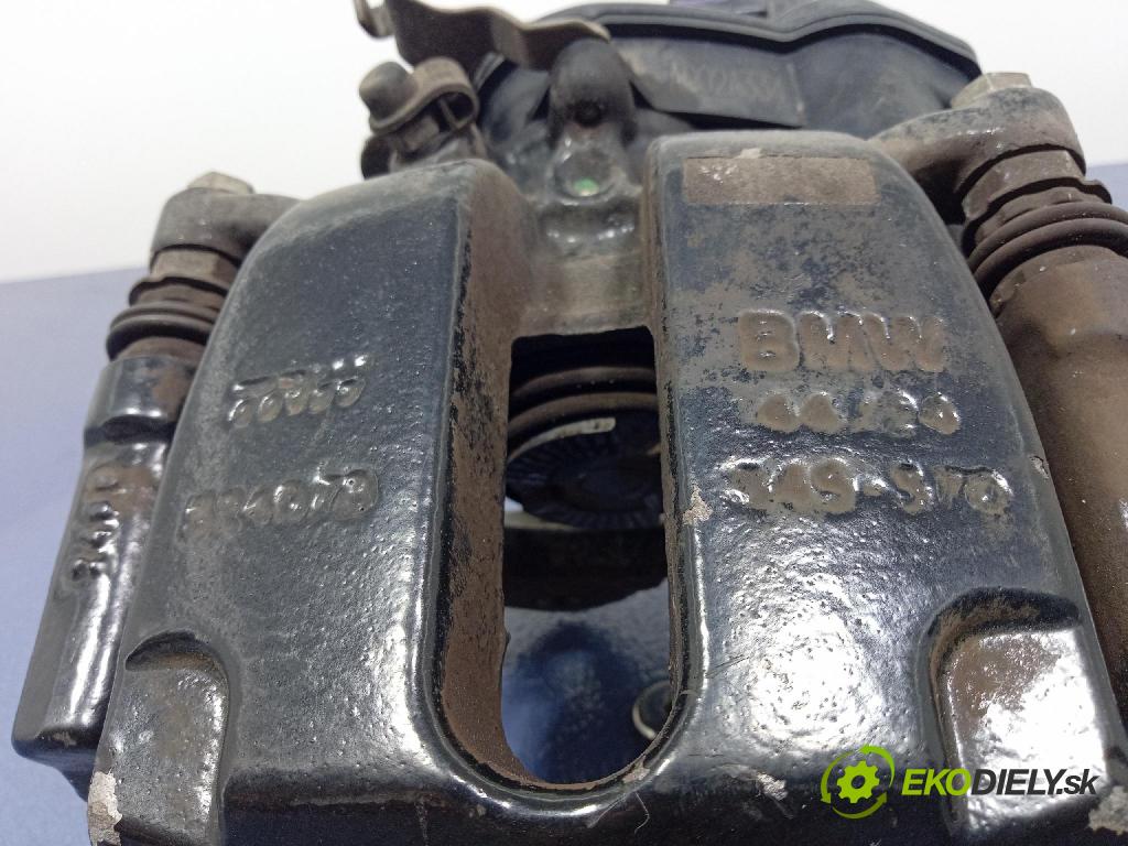 Bmw X7 xdrive40i 2021 brzdič brzdový zad v pravo: 44/24 345-370