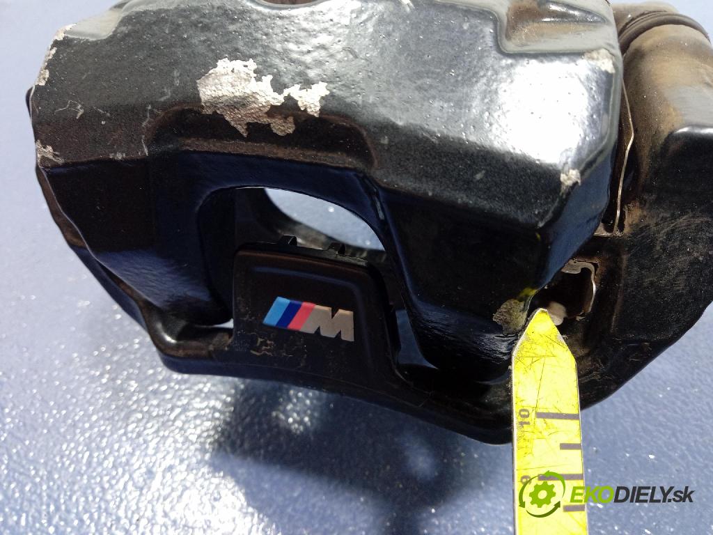 Bmw X7 xdrive40i 2021 brzdič brzdový zad v pravo: 44/24 345-370