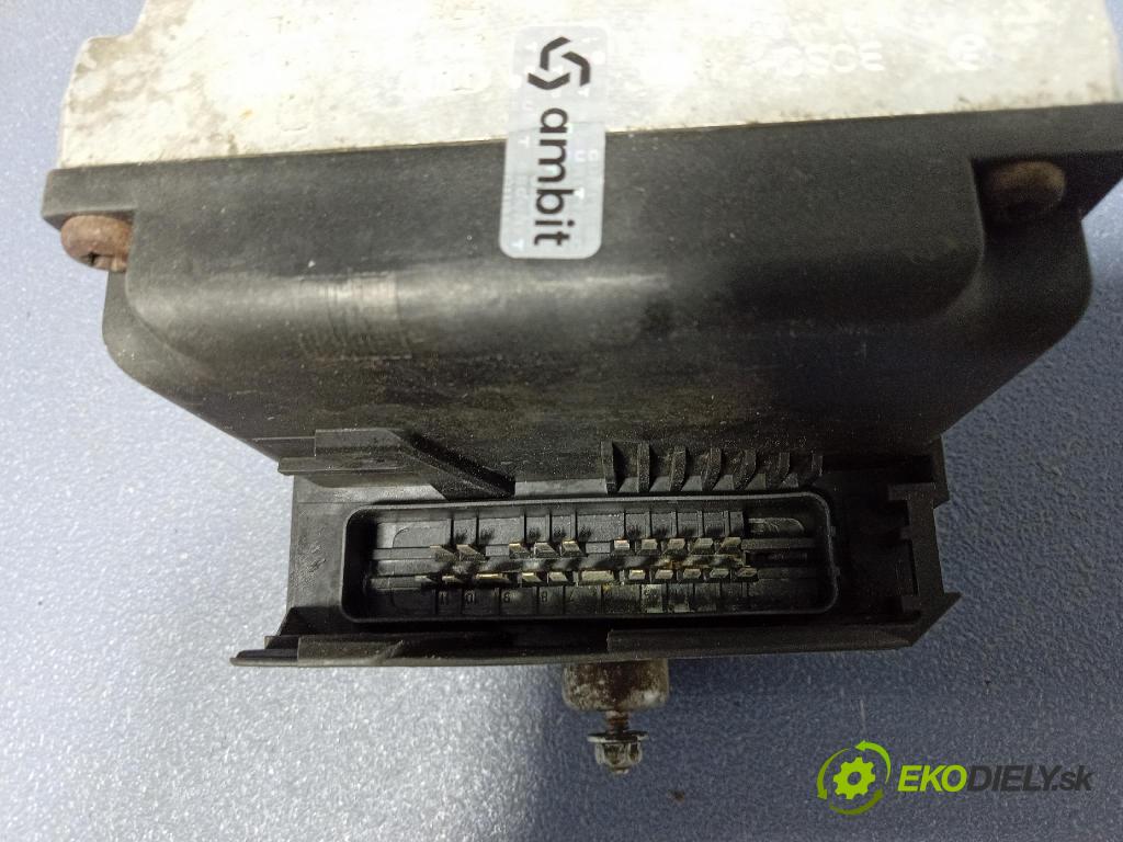 Audi A6 1997 čerpadlo ABS x 8D0614111B