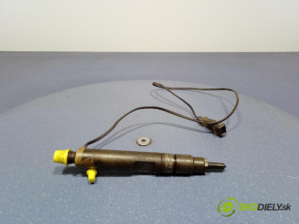 Audi A6 1997 vstrek 046130202F