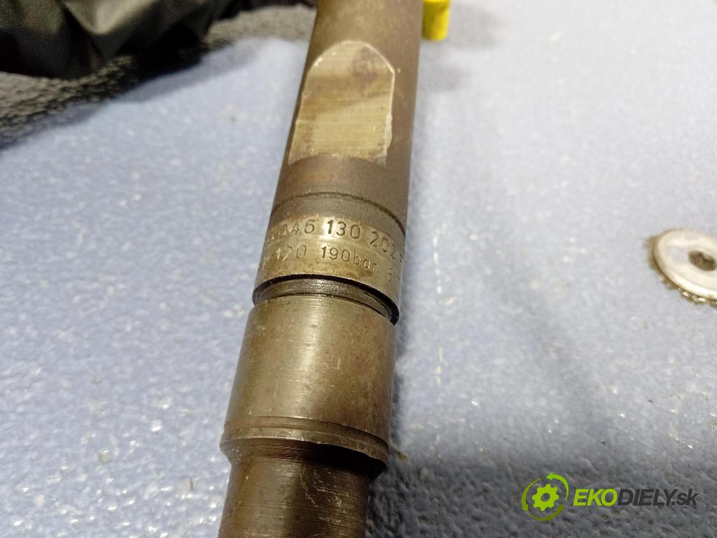 Audi A6 1997 vstrek 046130202F
