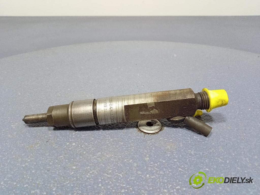 Audi A6 1997 vstrek 046130201F